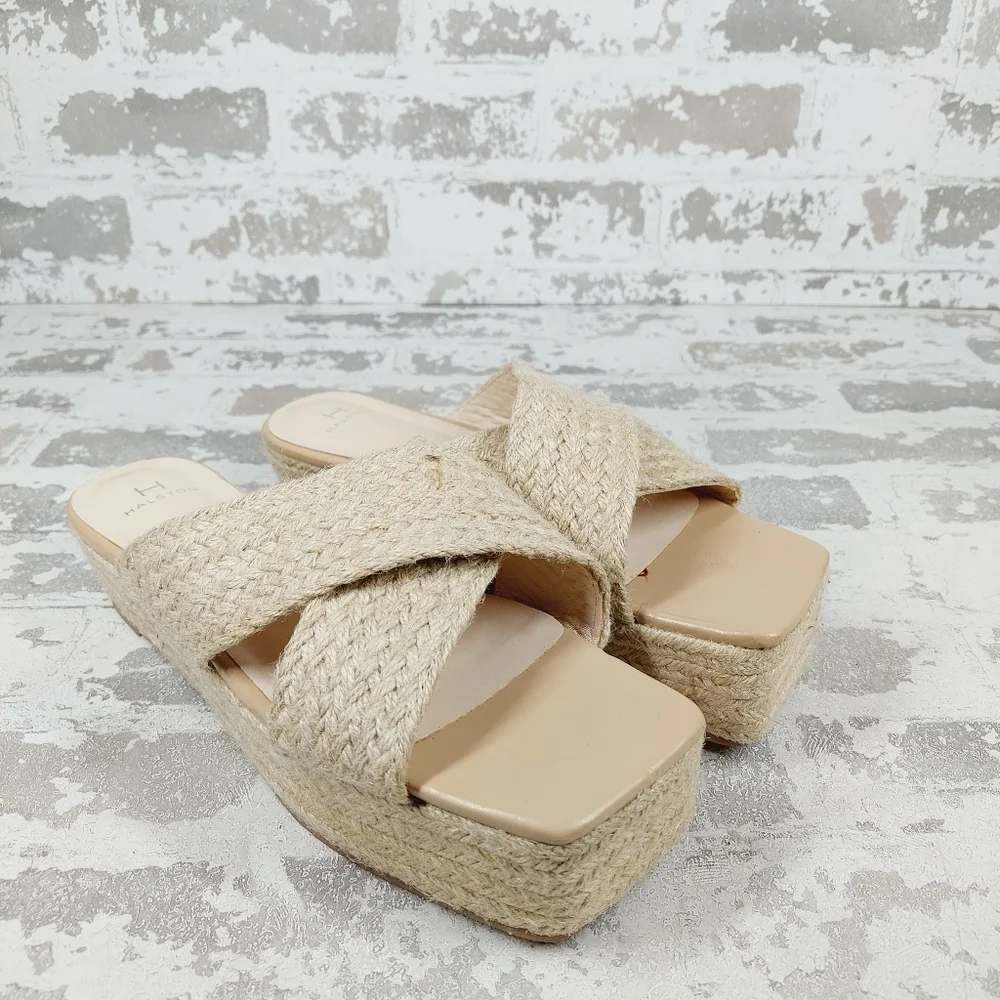 New Halston Network Cream Crisscross Strap Wedge Espadrille Sandal A609